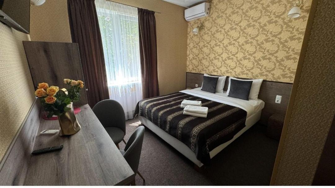 Шляпа Hotel Dnjepropetovsk Buitenkant foto