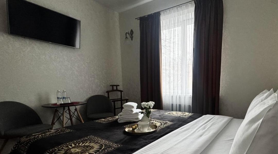 Шляпа Hotel Dnjepropetovsk Buitenkant foto