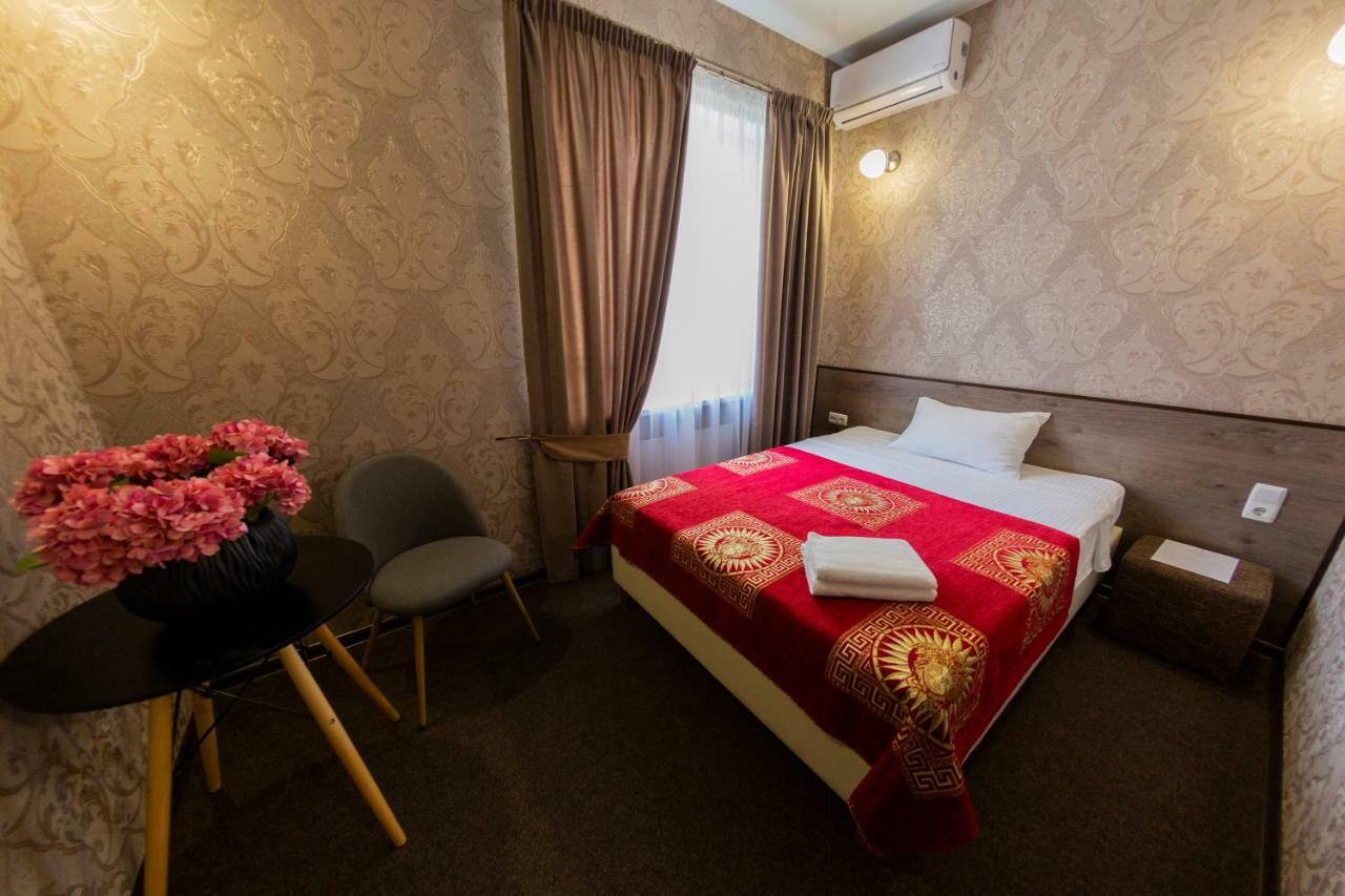 Шляпа Hotel Dnjepropetovsk Buitenkant foto